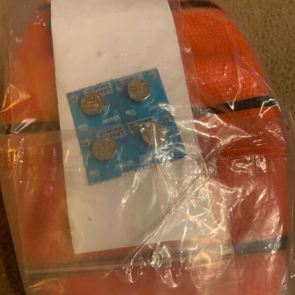 GlowCity Glow In The Dark Light Up Official Size Basketball *New* - Picture 5 of 6